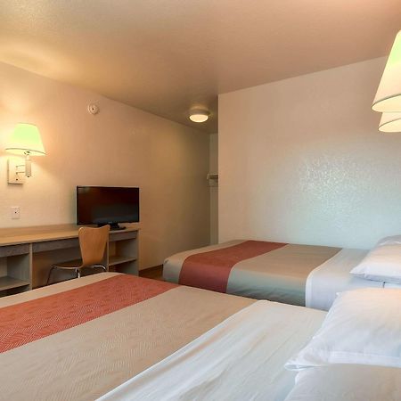 Motel 6-Westminster, Ca - South - Long Beach Area Ngoại thất bức ảnh