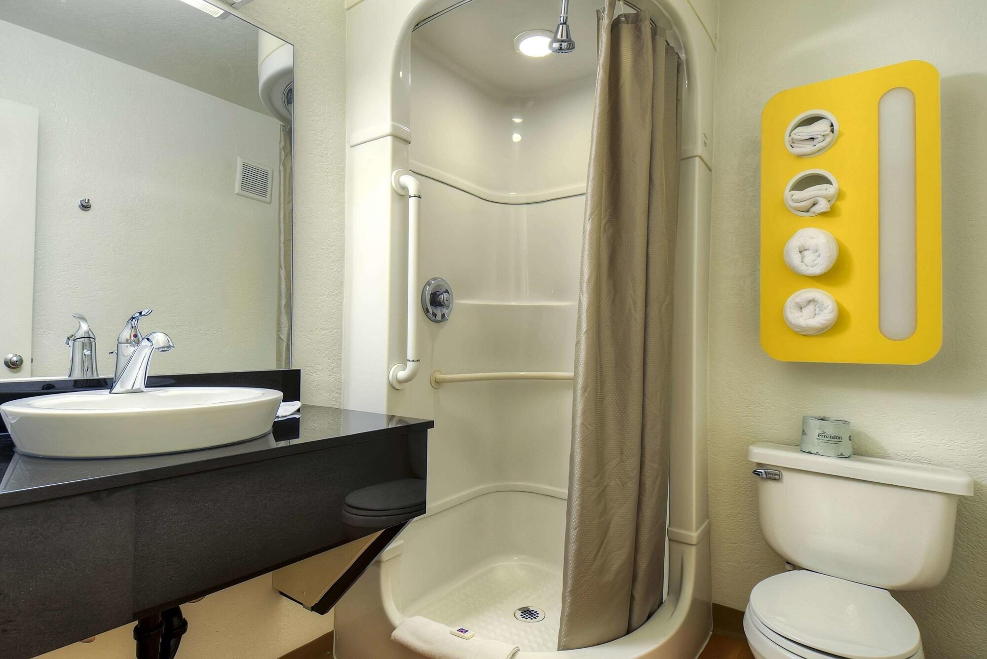 Motel 6-Westminster, Ca - South - Long Beach Area Ngoại thất bức ảnh