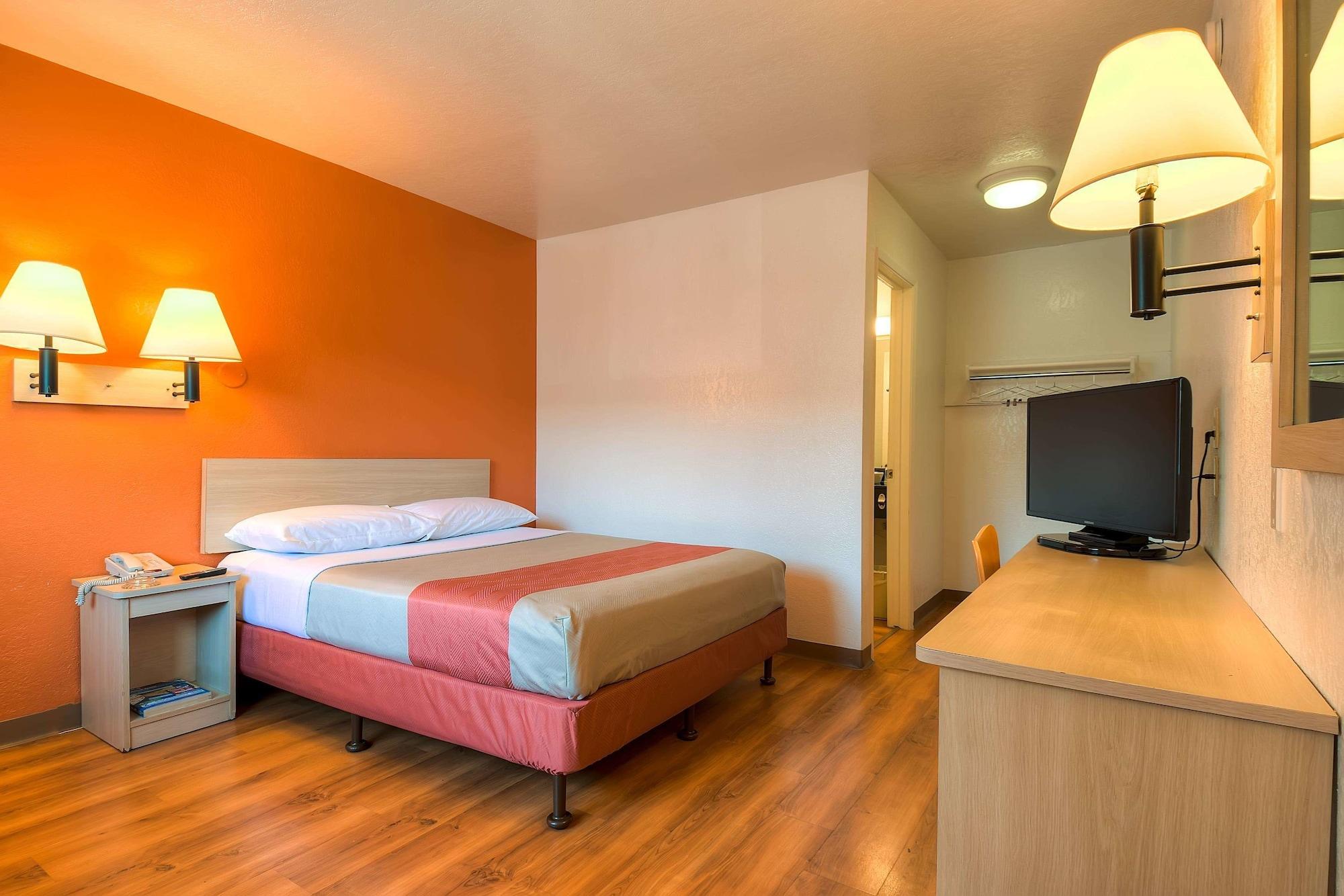 Motel 6-Westminster, Ca - South - Long Beach Area Ngoại thất bức ảnh
