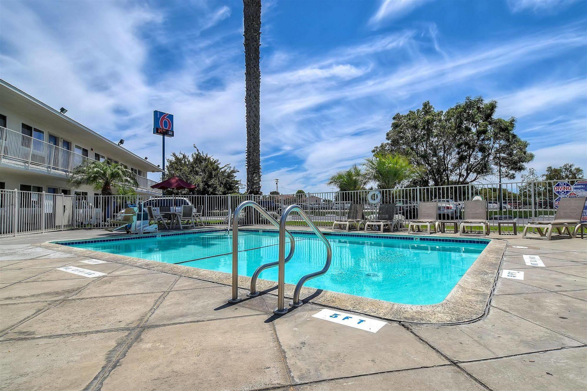 Motel 6-Westminster, Ca - South - Long Beach Area Ngoại thất bức ảnh